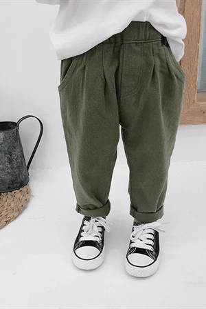 راهنمای خرید شلوار بچگانه