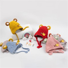 کلاه تک بافت طظرح خرسی کد 3004