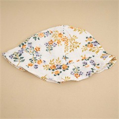 ست شلوارک پیشبندی(بیلر) و کلاه طرح گل گلی کد 7321
