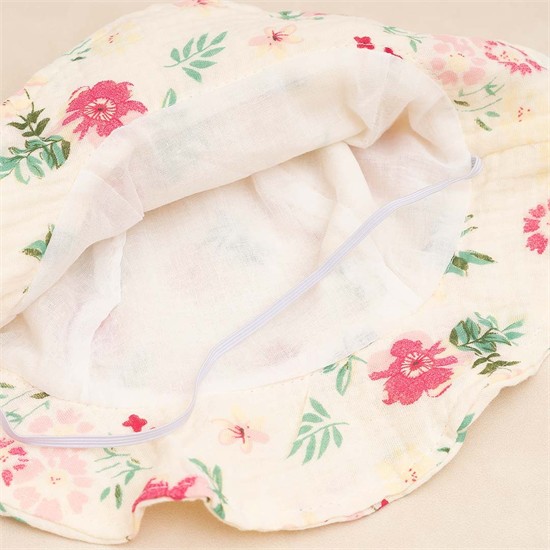 ست شلوارک پیشبندی(بیلر) و کلاه طرح گل گلی کد 7321