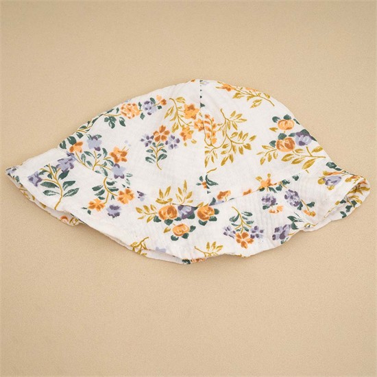 ست شلوارک پیشبندی(بیلر) و کلاه طرح گل گلی کد 7321