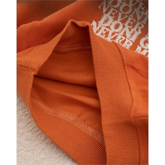 دورس تک طرح ابر و بادي نارنجي و مشکي