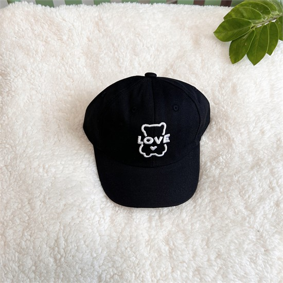 کلاه کپ طرح خرس LOVE