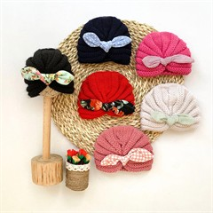 کلاه زيباي دخترانه