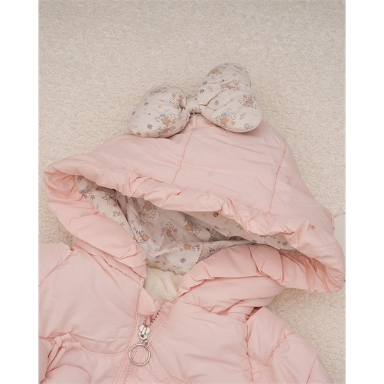 کاپشن صورتي پروانه