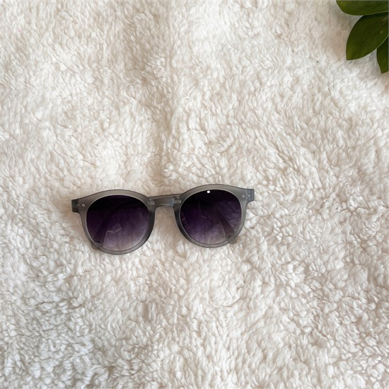 عینک آفتابی تاشو طرح ریبن