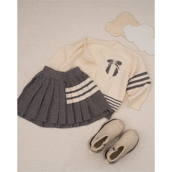 ست کت و دامن بافت طرح پاپيون