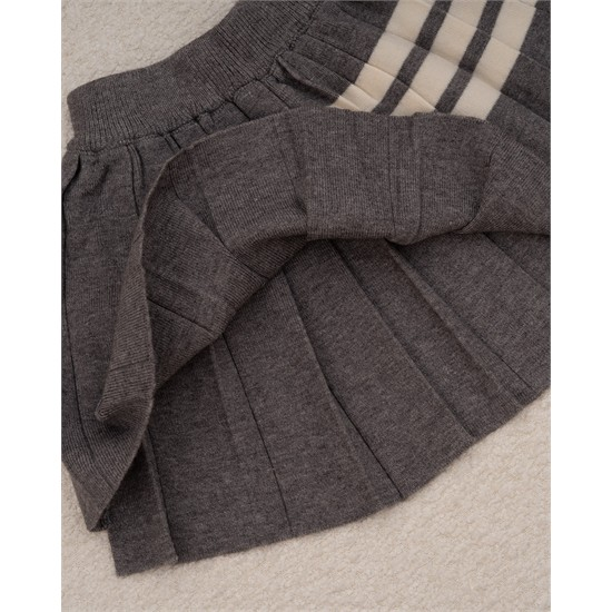 ست کت و دامن بافت طرح پاپيون