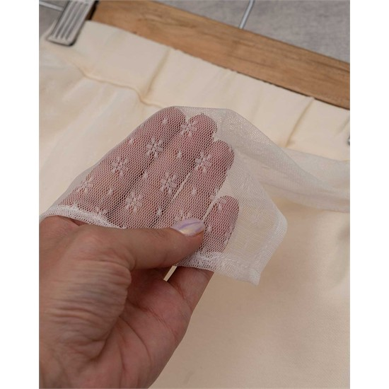 ست سويشرت و شلوار شيري تور دار