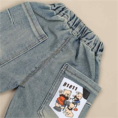 شلوار مام فیت جین طرح R کد 7027