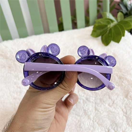 عینک آفتابی طرح میکی شاینی