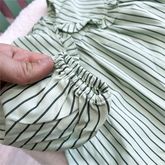 بلوز راه راه سبز