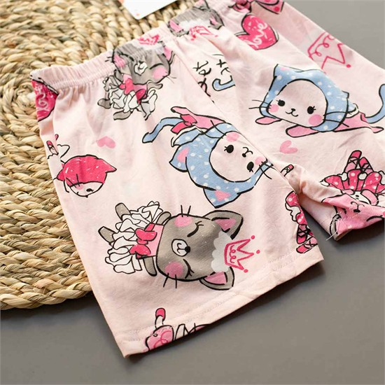 تيشرت و شلوارک