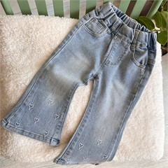 شلوار بوت کات جین آبی طرح قلب دخترانه