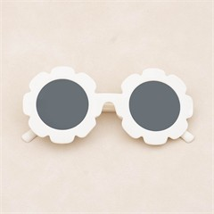 ست سه تیکه کد 7307 تاپ + شلوارک + عینک طرح سایم